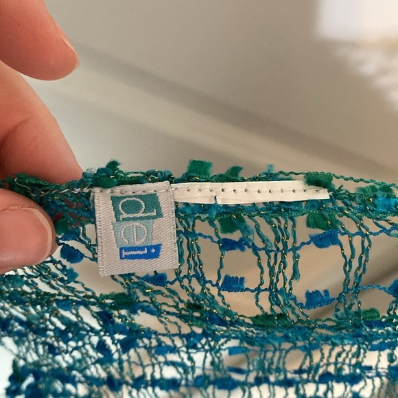 Dei Vintage Open Knit Boho Scarf - Picture 5 of 7